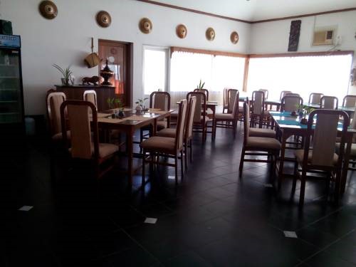 2f561-lawkanat-hotel-dinning-room-2.jpg