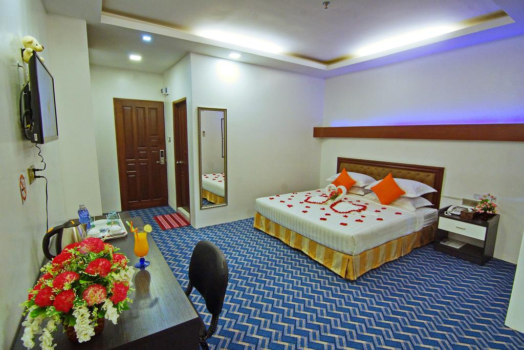 602ce-perfect-hotel-mdl-room-1.jpg