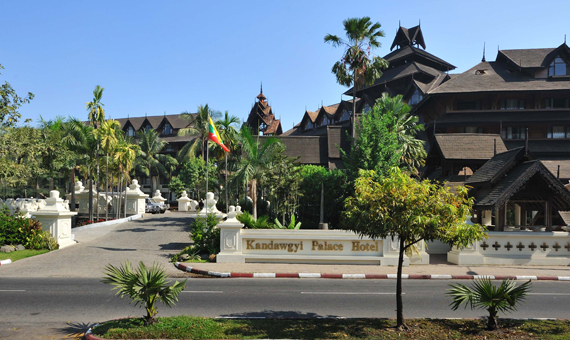 6e483-Kandawgyi-Hotel--Palace.jpg