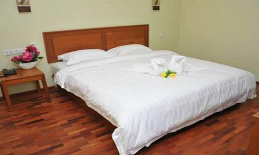 7a8a6-shwe-phyu-hotel-mdl-room-4.jpg