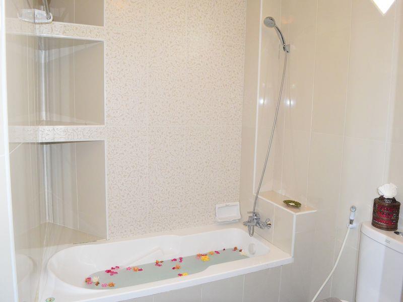 859a6-Kaday-Aung-Hotel-Bath-Room.jpg