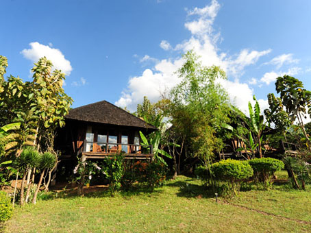 VILLA INLE RESORT