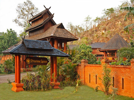 PRISTINE LOTUS SPA RESORT (INLE)